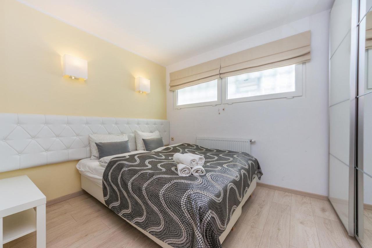 Aparthotel Luna&Sol Jastrzębia Góra Exteriör bild