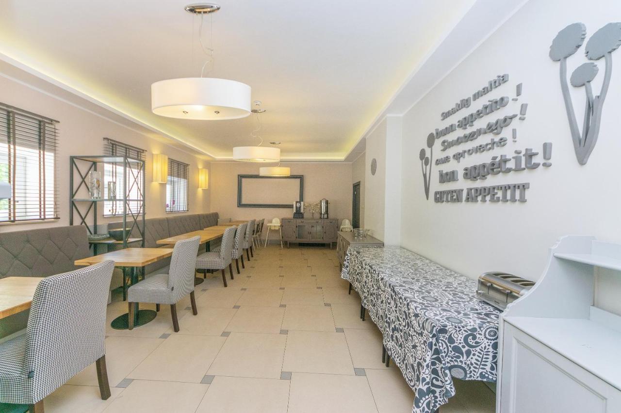 Aparthotel Luna&Sol Jastrzębia Góra Exteriör bild